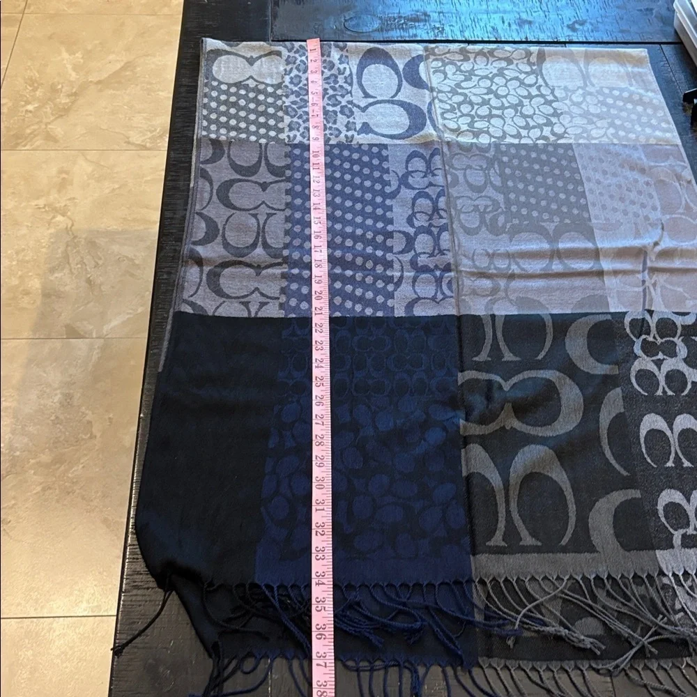 Stylish Gray Blue Black Patterned Fringe Scarf   Wrap 74”